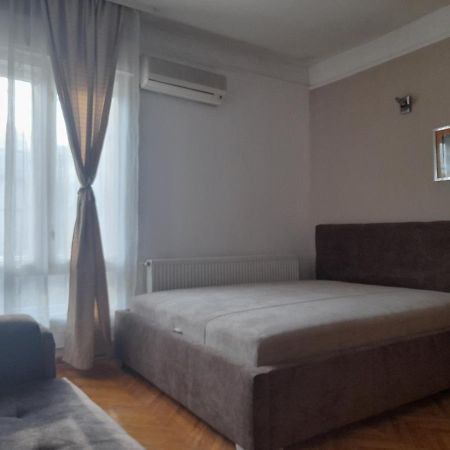 Mario Sunce Apartmani Ni Exteriör bild