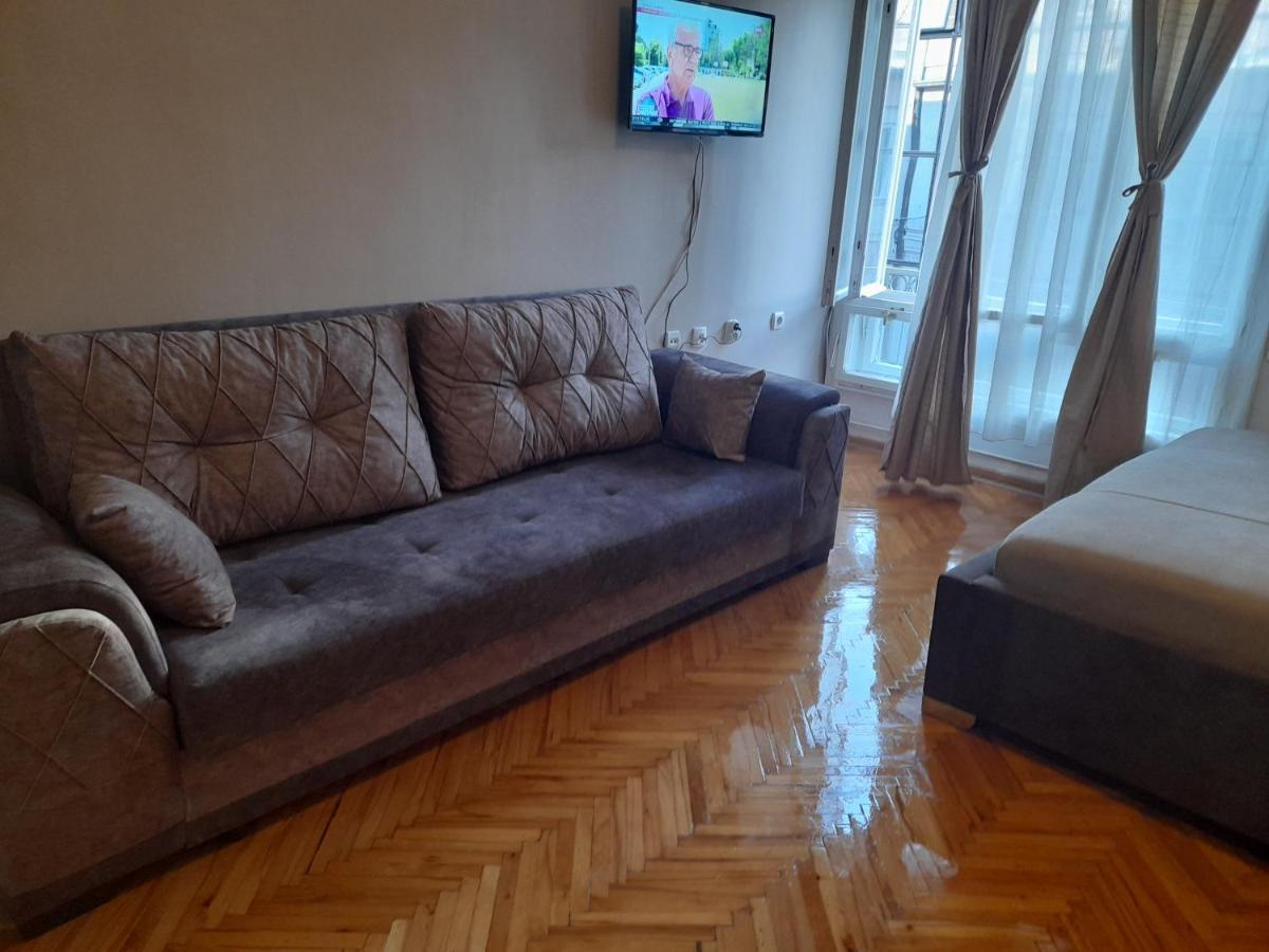 Mario Sunce Apartmani Ni Exteriör bild